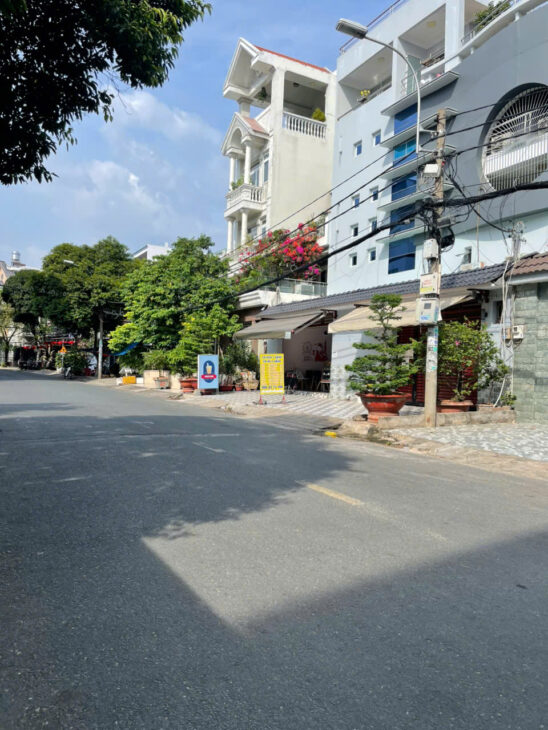 BÁN ĐẤT MẶT TIỀN KHU TÊN LỬA – CÔNG VIÊN PHÚ LÂM – 6 X 23M – 139M2