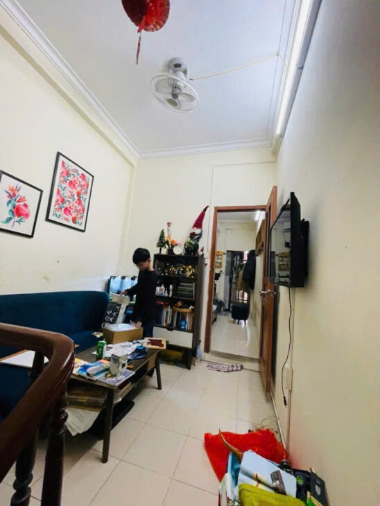 Bán nhà ngõ 191 Lò Đúc, 23m2 x 5T x MT 4m ( HƠN 4 tỷ) – căn Góc.1 nhà ra mặt phố ở luôn.