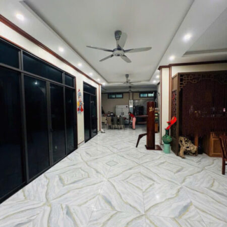 BÁN BIỆT THỰ SÂN VƯỜN PHỐ ĐỘI NHÂN 4 TẦNG 141M MT 8.2M GIÁ 43.2 TỶ 0336212066