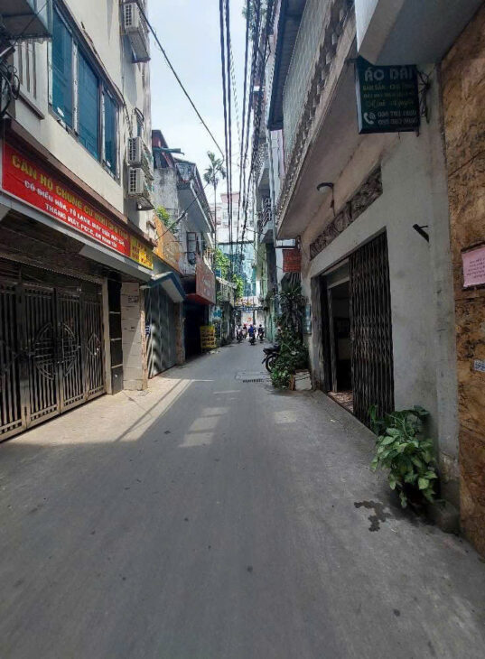 GIÁ ĐẦU TƯ-NGÕ Ô TÔ, Phố Hoàng Ngân 87m/MT 5m 17 tỷ, gần phố, ngõ thông, K.Doanh
