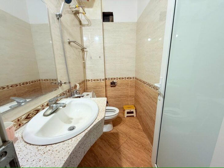????????siêu phẩm-nhà đẹp- mặt ngõ, phố hào nam-đống đa- lô góc – ô tô đỗ cửa