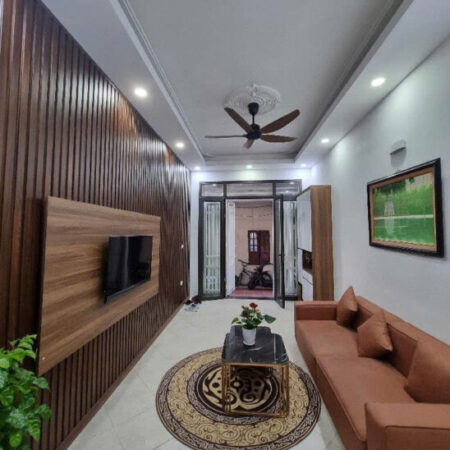 HIẾM – NGỌC THỤY – 30M2 – 5 TẦNG – PHÂN LÔ – 5TY3 – CẠNH KHAI SƠN – CÔNG VIÊN – HỒ ĐIỀU HÒA