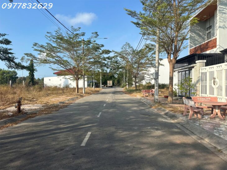 Đất KDC Dâu Tằm, Lagi: 81m², Thổ Cư, Đường Nhựa 8m, Giá Tốt 1.25 Tỷ