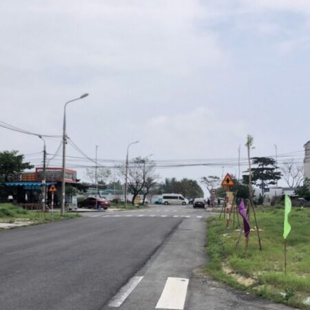 Bán cặp Huỳnh Lắm đường 10,5m – Ngũ Hành Sơn Bán cặp Huỳnh Lắm đường 10,5m – Ngũ Hành Sơn