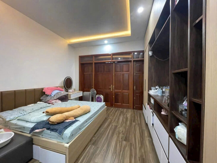 Bán nhà tuyến 2 TĐC Tam Kỳ, 65m 4 tầng, đường 12m, Giá 5.6 tỉ, gần Cục Thuế