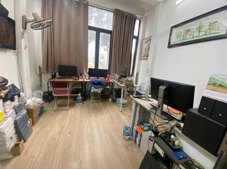 BÁN NHÀ MẶT PHỐ KIM MÃ 4 TẦNG 17M MẶT TIỀN 3.6M GIÁ 9 TỶ 0336212066