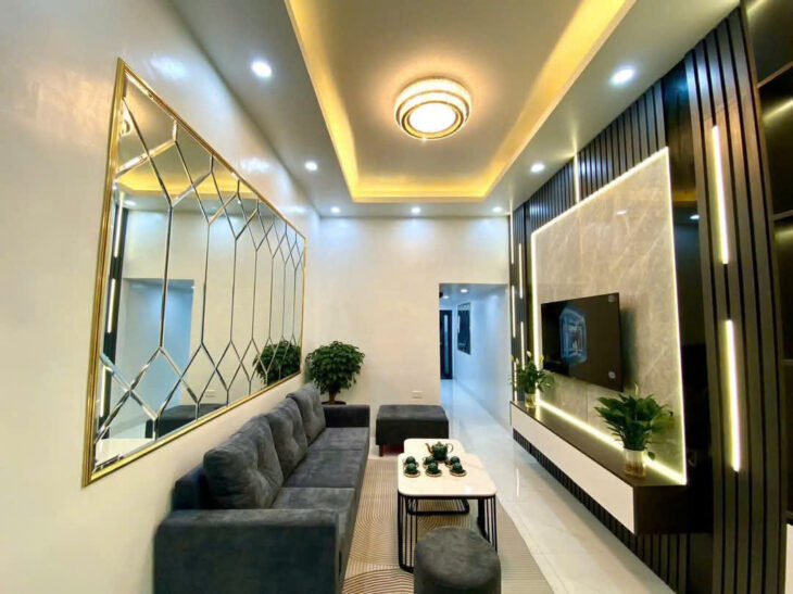 30M Ô TÔ TRÁNH – 150M RA MẶT PHỐ CẦU GIẤY – FULL NỘI THẤT – Ở LUÔN- Cầu Giấy 35m, 4 t, mt 2.8 m,