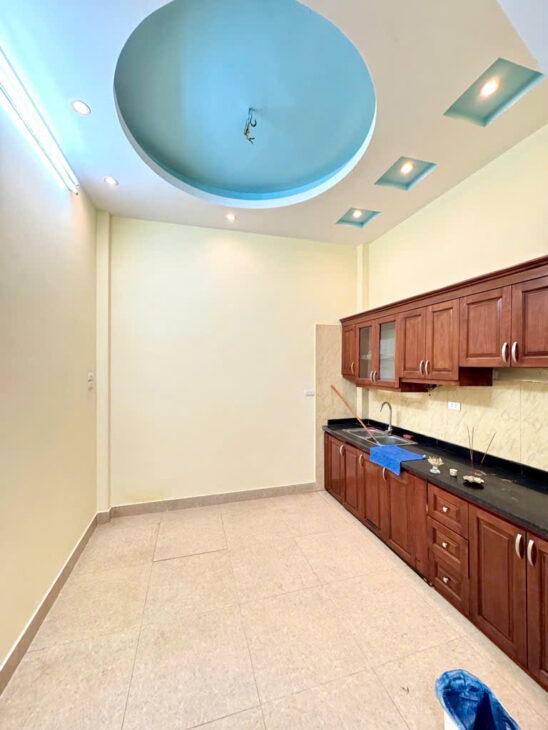 Bán Nhà Tam Trinh 43M 4 Tầng 5 Phòng Giá 6.19 Tỷ Sổ Riêng