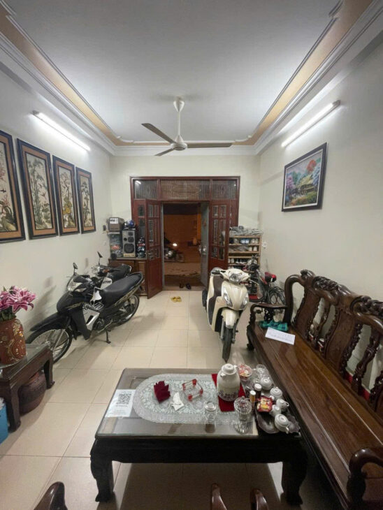 Bán nhà tây trà 4 tầng dân xây phân lô ô tô kinh doanh hoàng mai