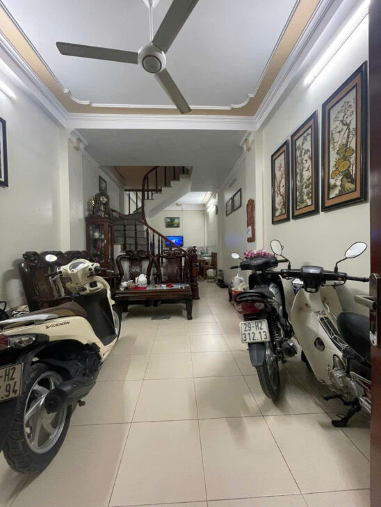 Bán nhà tây trà 4 tầng dân xây phân lô ô tô kinh doanh hoàng mai