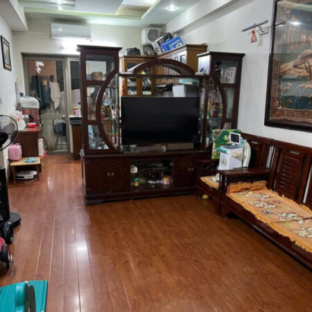 Bán căn hộ 63m , thiết kế 2pn, 1vs, sổ đỏ chính chủ