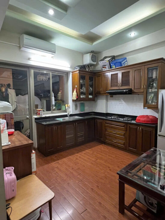 Bán căn hộ 63m , thiết kế 2pn, 1vs, sổ đỏ chính chủ