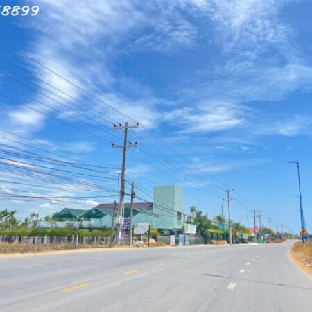 giảm kịch sản 60% chỉ 3 triệu/m2 đất thổ cư mặt tiền Nguyễn Chí Thanh, Tân Bình, thị xã LaGi sổ giảm kịch sản 60% chỉ 3 triệu/m2 đất thổ cư mặt tiền Nguyễn Chí Thanh, Tân Bình, thị xã LaGi sổ