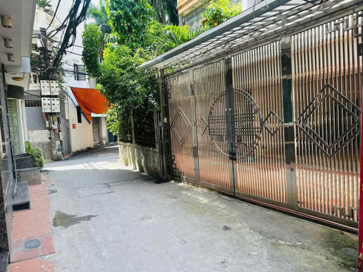 Bán Nhà Lạc Long Quân 90m x 5 Tầng Ô Tô Vào Nhà Thoáng Trước Sau Giá 18.8 Tỷ