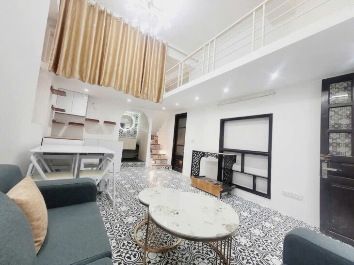 NHÀ PHỐ CỔ- TẦNG 2- LÔ GÓC- 3 NGỦ- RỘNG THOÁNG- Ở SƯỚNG Hàng Bông 70m, mt 5m, giá 5.6 Tỷ