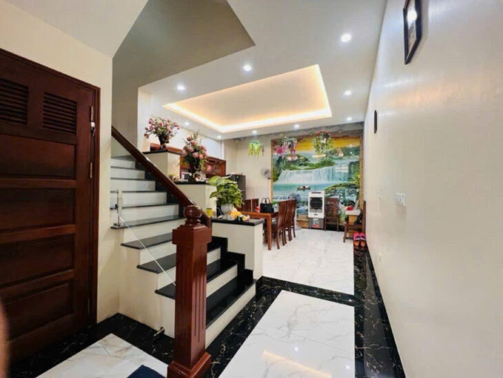 BIỆT THỰ LIỀN KỀ THỊNH LIỆT – PHÂN LÔ 2 THOÁNG – OTO DỪNG ĐỖ – FULL NỘI THẤT XỊN – GIÁ 17.5 TỶ