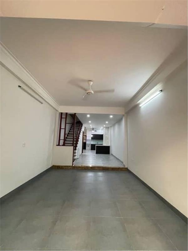 Bùi Huy Bích, phân lô 2 mặt ngõ, gara sân ôtô, vỉa hè, kinh doanh. DT: 60m2x5T MT 4,1m. Giá: 15.8tỷ