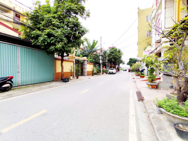 Đất mặt đường Vĩnh Tiến vô cùng đẹp, 113m, ngang 4.5, Giá 60 tr/m
