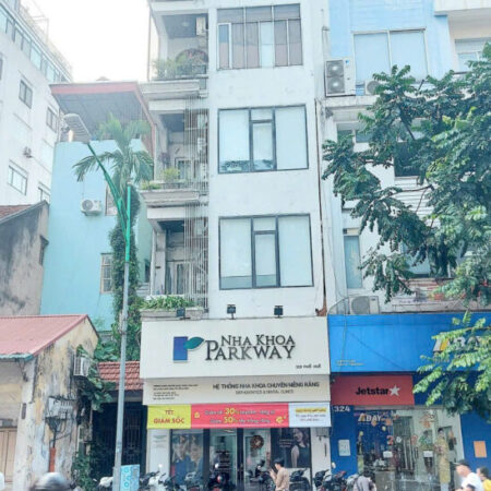 Chính chủ cho thuê nhà mặt phố Huế, Hai Bà Trưng 90m² x 3 tầng, mặt tiền 5,5m