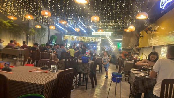 Quận Thủ Đức ! SANG RẺ NHÀ HÀNG – Quán Ăn, DT : 10m x 30m,Khu TRUNG TÂM MT ĐƯỜNG SẦM UẤT , Tel :