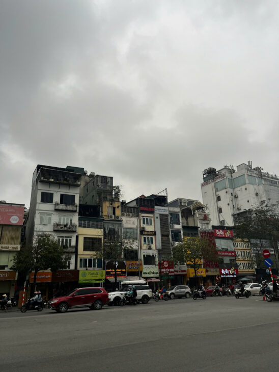 Mặt phố Cát Linh – vị trí đỉnh – 6 tầng TM – siêu vỉa hè – nhỉnh 38 tỷ