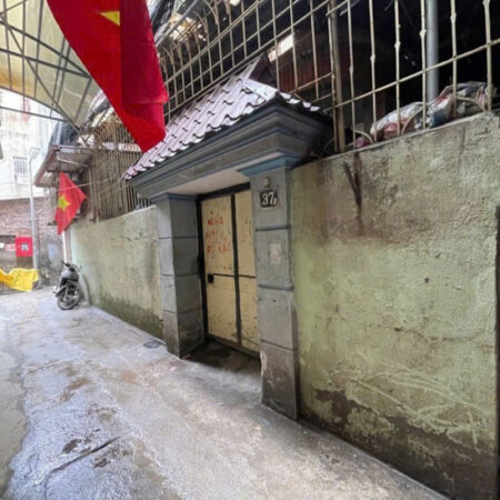 Bán 120M kim ngưu tặng nhà lô góc hai bà trưng