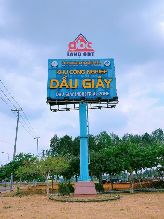 XT182 CHO THUE XƯỞNG SẢN XUẤT 1890m2 MỚI 100% GIÁ 4.3$/m2 KCN DẦY GIÂY