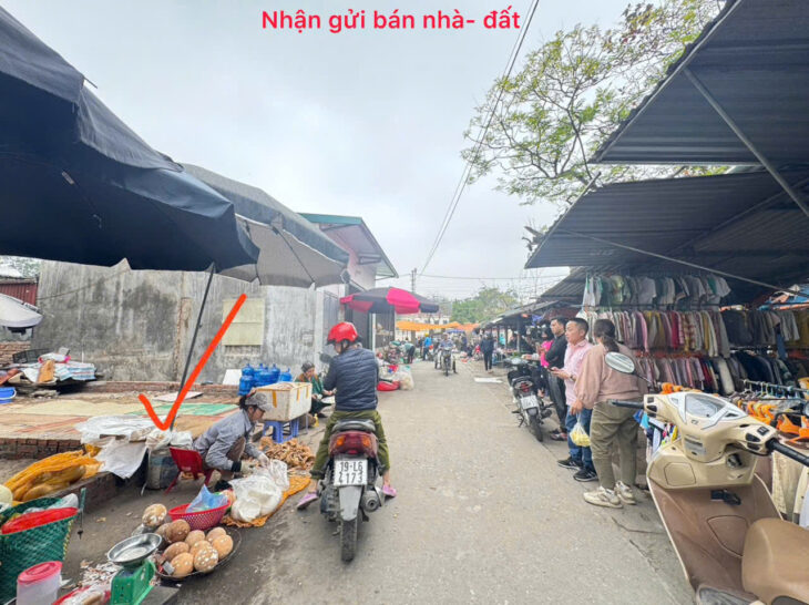 Bán đất tổ 2, TT Chi Đông, Mê Linh, HN. Mặt chợ, kinh doanh sầm uất. Vị trí đẹp, kinh doanh gì cũng