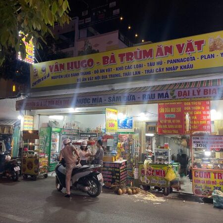Phú Nhuận ! Sang Quán Cơm – Ăn Vặt Và Tạp Hóa Lớn , Sát 3 Trường học và Bệnh Viện , Tel :