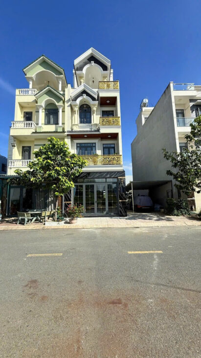 BÁN NHÀ MẶT TIỀN ĐƯỜNG 7M PHƯỜNG BÌNH AN, TP DĨ AN, TỈNH BÌNH DƯƠNG.