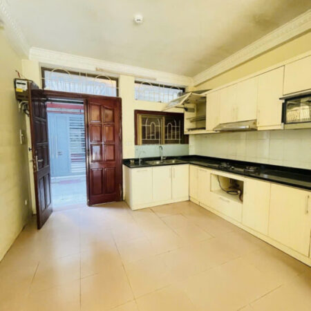 HOÀNG NGÂN- THANH XUÂN, Ô TÔ TRÁNH, VỈA HÈ, 42 M2, MẶT TIỀN 4M, GIÁ NHỈNH 14 TỶ.