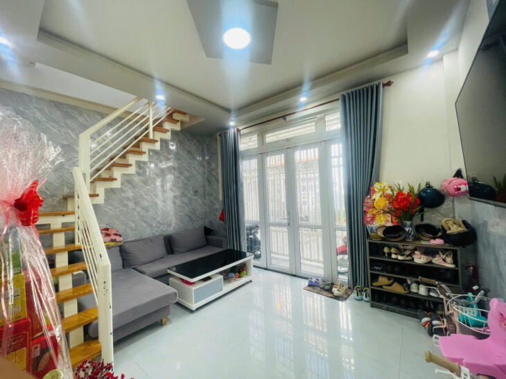 BÁN NHÀ TẠI P5 ĐÀ LẠT NẰM SÁT BÊN KQH HOÀNG DIỆU