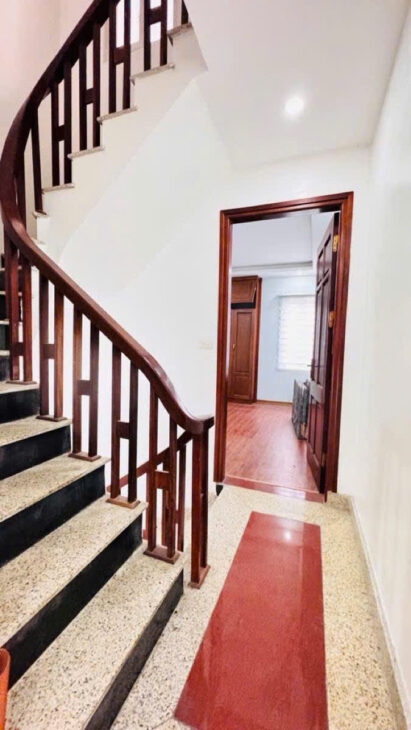 BÁN NHÀ 5 TẦNG, BÙI XƯƠNG TRẠCH, NGÕ NÔNG, GẦN PHỐ,NGÕ BA GÁC, 8.65 TỶ