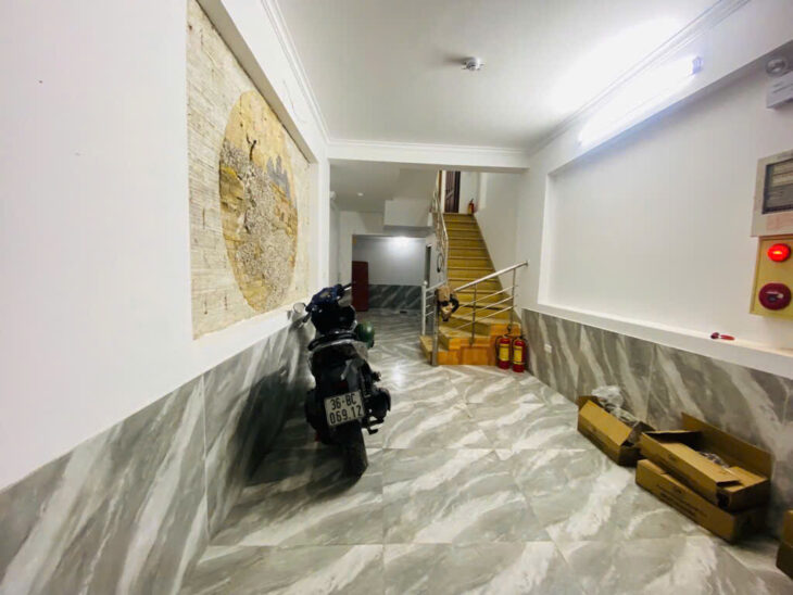 bán nhà Đống Đa 57m Đông Tác 13 phòng khép kín, ô tô đỗ, thông, đủ PCCC