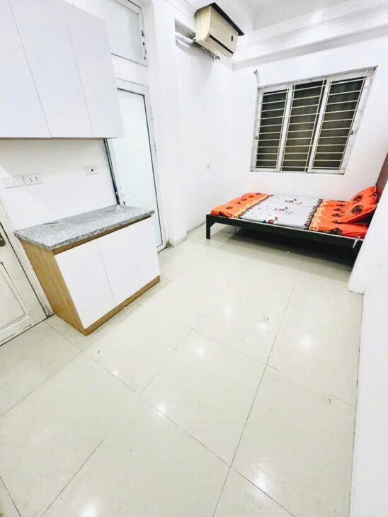 bán nhà Đống Đa 57m Đông Tác 13 phòng khép kín, ô tô đỗ, thông, đủ PCCC