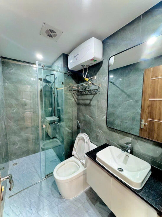 BÁN NHÀ HOÀNG MAI – 5 TẦNG MỚI ĐẸP, NGÕ THÔNG, 3 GÁC ĐỖ CỬA, 30M OTO CHẠY – GIÁ 7.6 TỶ