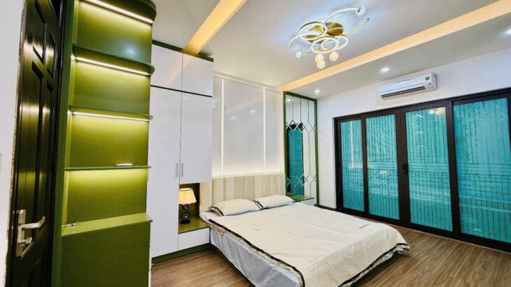 NHÀ ĐẸP TRƯƠNG ĐỊNH – 5 TẦNG MỚI ĐẸP, MẶT TIỀN KINH DOANH, NGÕ THÔNG, 40M OTO – GIÁ 7.8 TỶ