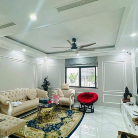 Phố Hào Nam nhà đẹp mới tinh cách mặt phố vài chục mét, 34m x 3PN sổ đỏ nét căng Phố Hào Nam nhà đẹp mới tinh cách mặt phố vài chục mét, 34m x 3PN sổ đỏ nét căng