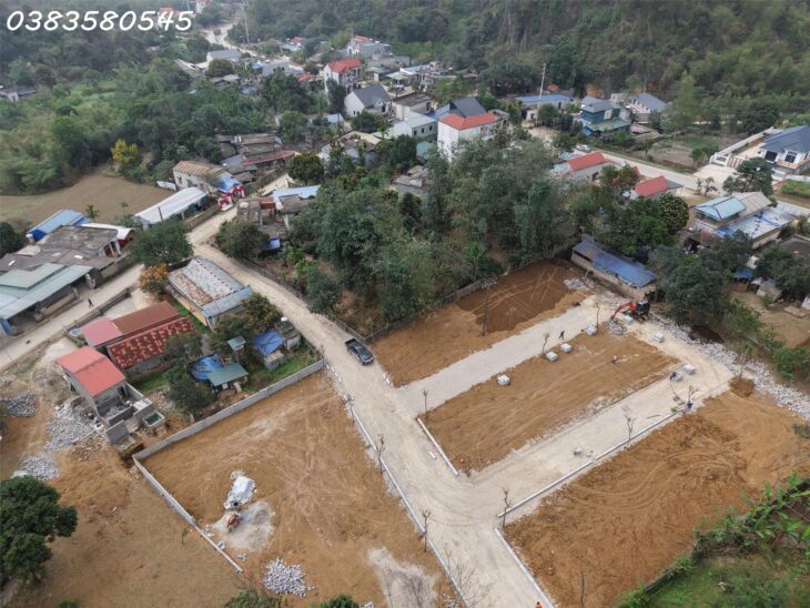 Lô đất siêu đẹp ở Ba Bường , thị trấn Ba Hàng Đồi , Lạc Thủy , Hòa Bình Giá chỉ 3xx đã có thể sở