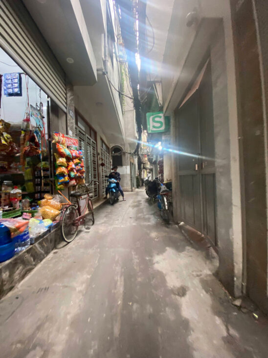 NHÀ ĐẸP TRẠI CÁ TRƯƠNG ĐỊNH HM 28M 5 TẦNG MẶT NGÕ THÔNG KINH DOANH CHỈ 5.45 TỶ SỔ ĐỎ CHÍNH CHỦ