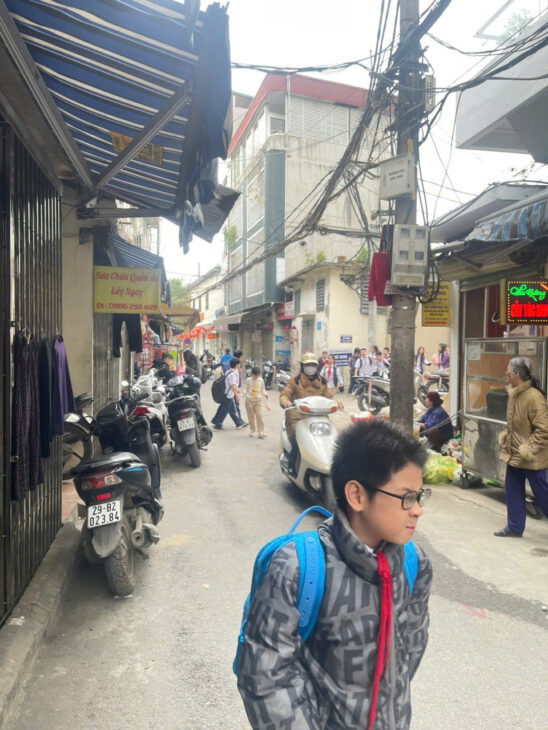 BÁC NÀO LÀM HÀNG ĂN/ TẠP HOÁ/ VĂN PHÒNG PHẨM THÌ XEM NGAY NHÀ NÀY. ĐÀO TẤN