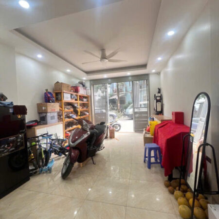 Phân lô Ô tô tránh kinh doanh phố Thái Hà – Mặt tiền rộng Gara Ô tô – thẳng tắp 30m ra phố