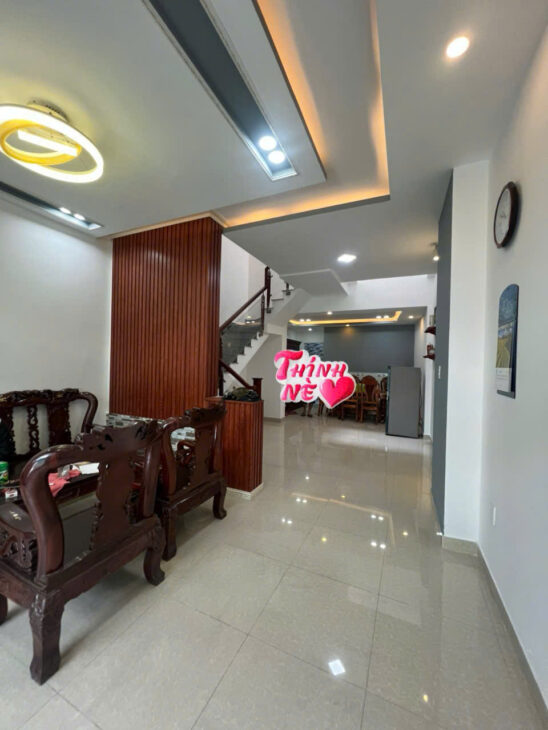 Hàng h.i.ế.m nhà 3 tầng đúc BTCT 65m2 Lê Trọng Tấn Tân Phú ngay ĐHCNTP 2P đến Aeon chỉ 5 tỏi 7 TLCC