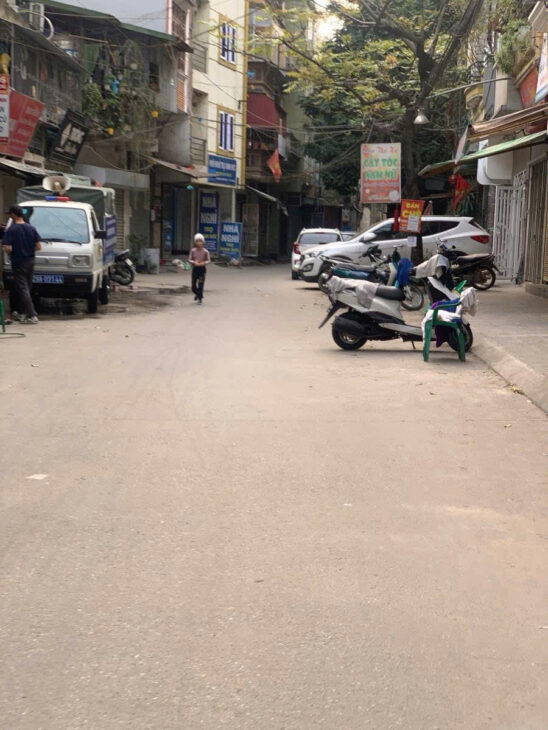 bán sớm nhà PHỐ 8/3, 50m, MT 4.2m, 5 tầng, 11.1 tỷ, NGÕ Ô TÔ TRÁNH, KINH DOANH SẦM UẤT