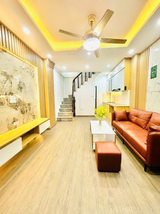 NHÀ PHỐ HỒNG MAI – 6 TẦNG HIÊM CÓ – SỔ VUÔNG PHÂN LÔ – 35M OTO – GIÁ 4.5 TỶ