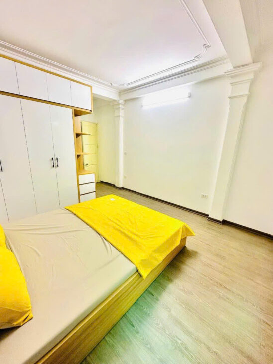 NHÀ PHỐ HỒNG MAI – 6 TẦNG HIÊM CÓ – SỔ VUÔNG PHÂN LÔ – 35M OTO – GIÁ 4.5 TỶ