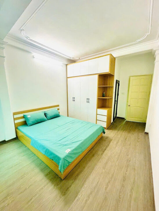 NHÀ PHỐ HỒNG MAI – 6 TẦNG HIÊM CÓ – SỔ VUÔNG PHÂN LÔ – 35M OTO – GIÁ 4.5 TỶ