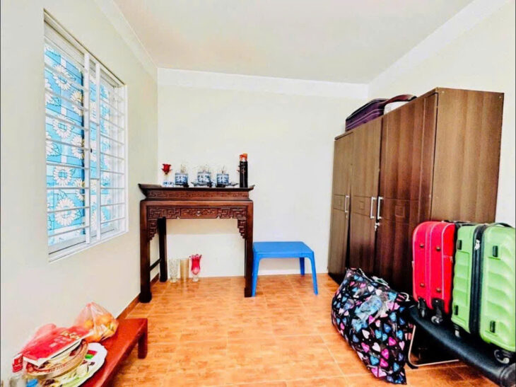 Bán nhà Bùi Xương Trạch ô tô tránh, 5 tầng lô góc, ngõ thông kinh doanh