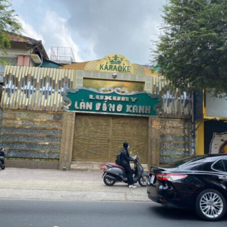 Cho thuê nguyên căn 14 Bà Huyện Thanh Quan, P6, Q3_Giá 230 Triệu