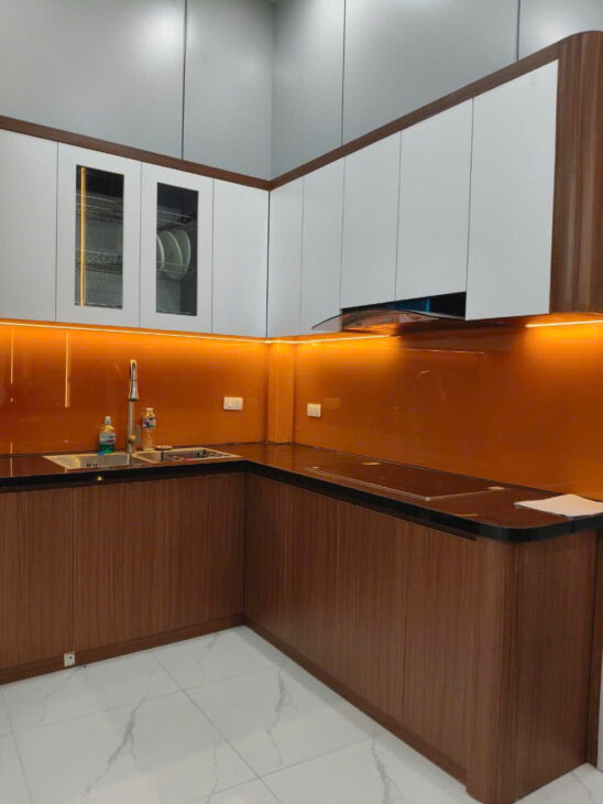 bán nhà Hoàng Mai 40m Nguyễn Khoái, gần ô tô diện tích rộng, nhà ở luôn